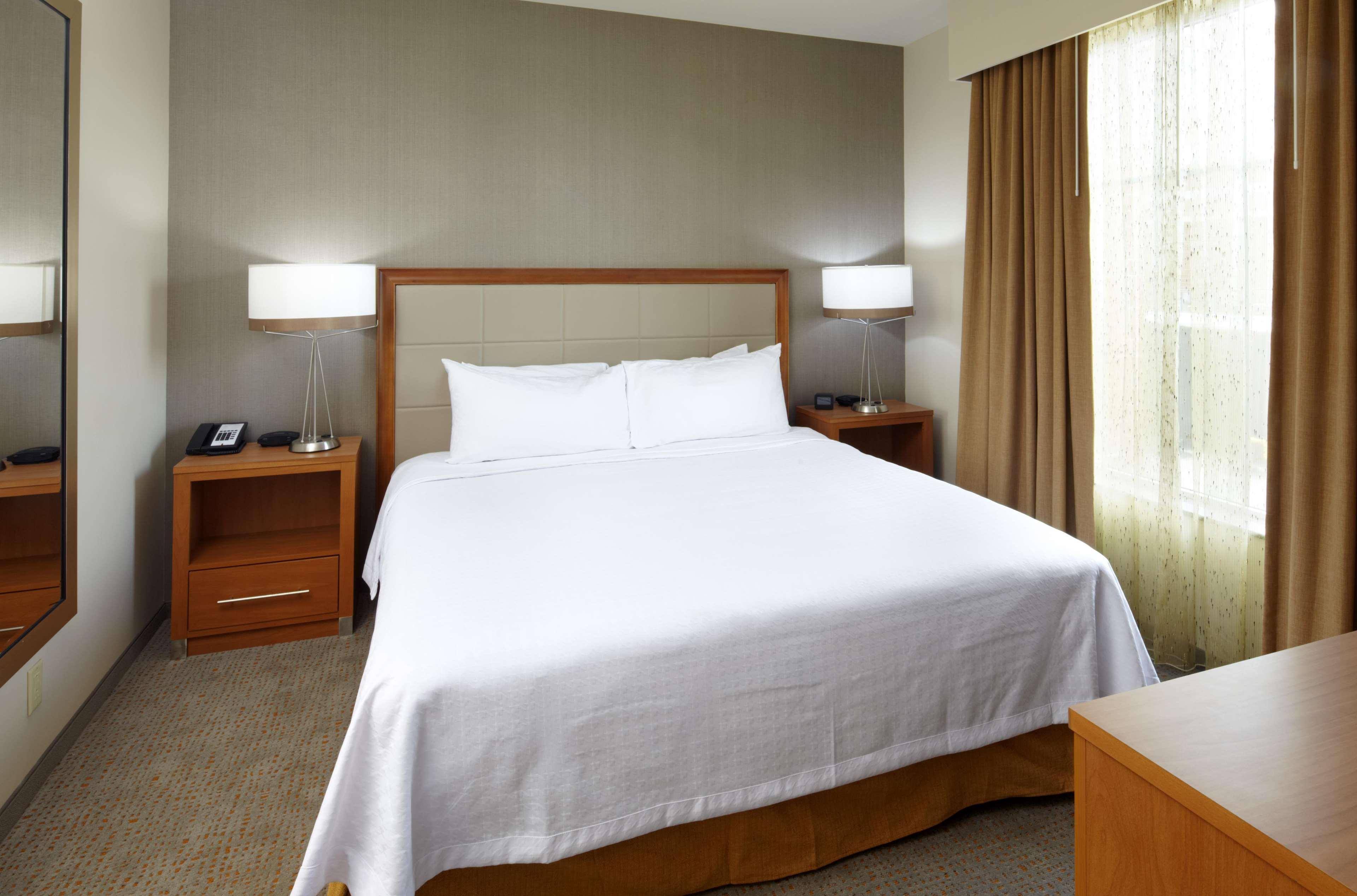 Homewood Suites By Hilton Pittsburgh Airport/Robinson Mall Area Moon Township Exterior photo